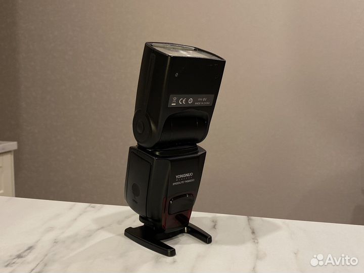 Вспышка yongnuo speedlite YN565exii