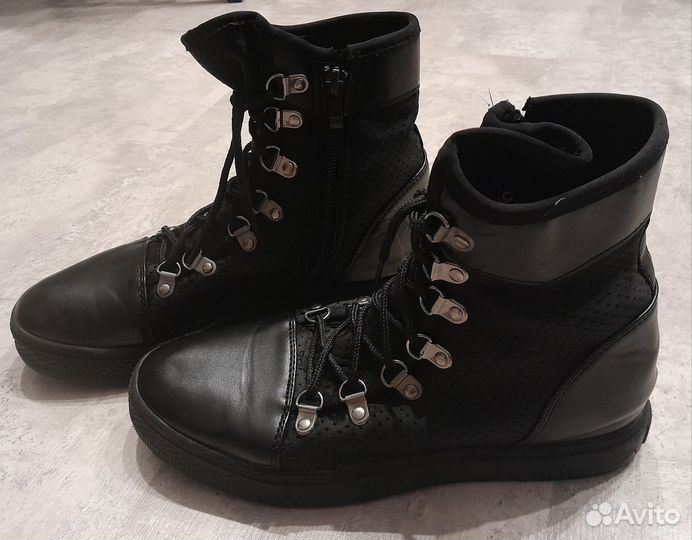 Лёгкие, дышащие ботинки