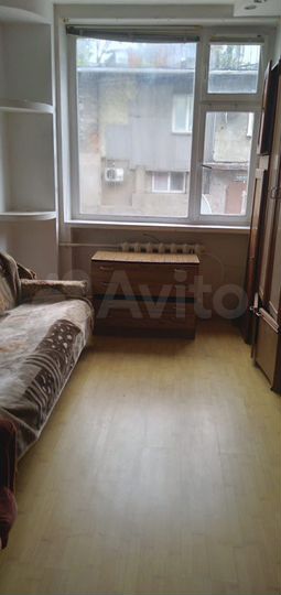 3-к. квартира, 70 м², 2/5 эт.