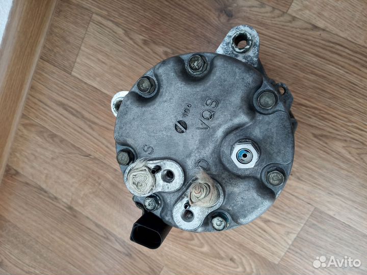 Компрессор кондиционера Шкода Октавия, гольф 4