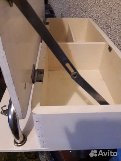 Банкетка.вешалка шкавчик.ссср