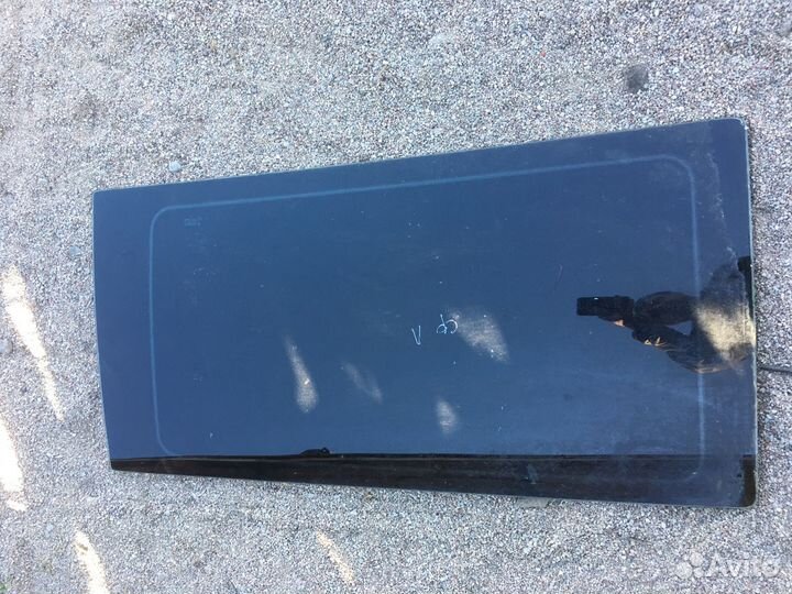 Мерседес Вито Стекло заднее левое кузовное