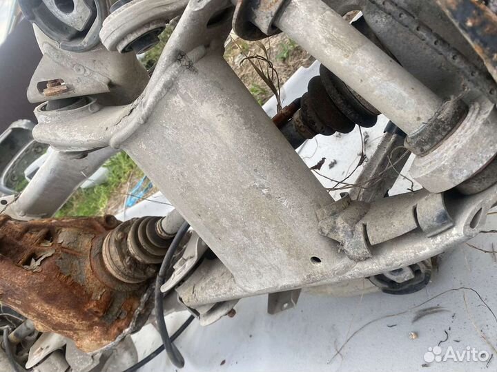 Рычаг нижний задний левый bmw e39