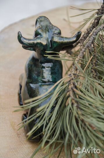 Статуэтка Бык