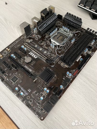 Материнская плата lga 1151 + i3 9100f + 8gb ddr4