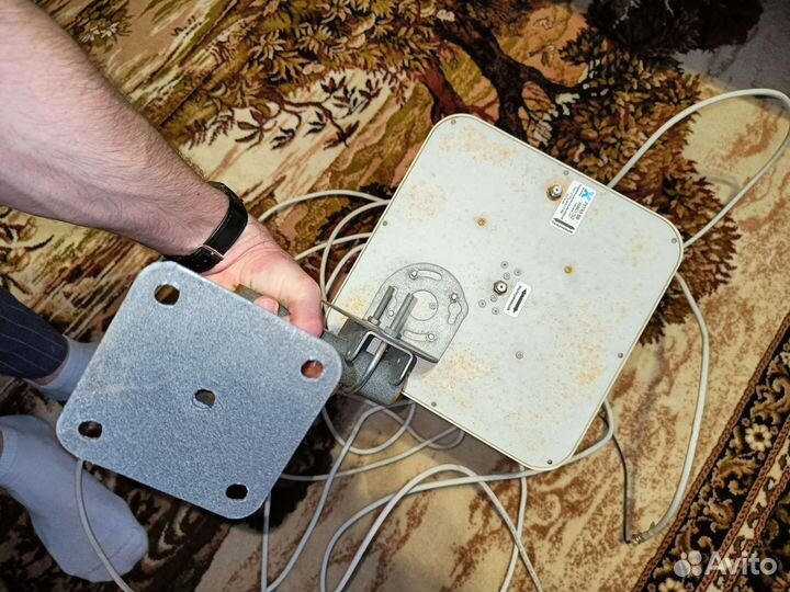 Направленная панельная антенна