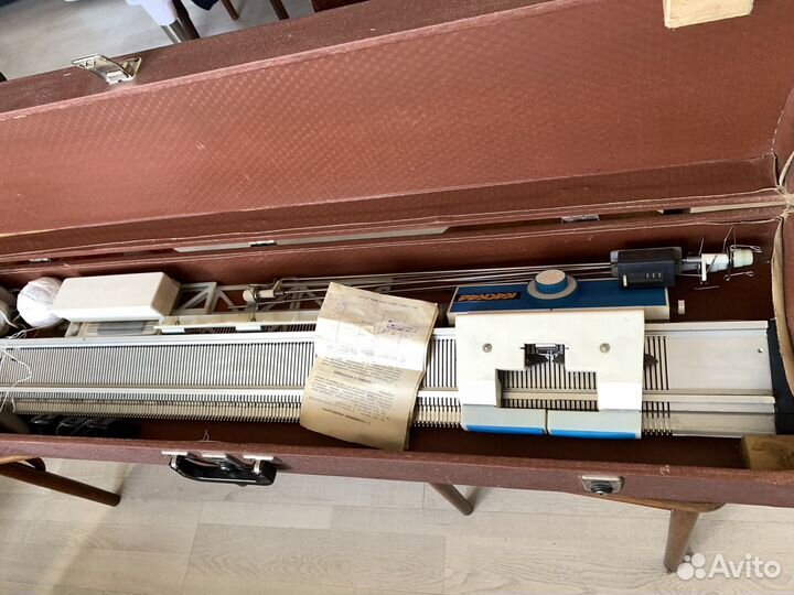 Вязальная машина Каскад