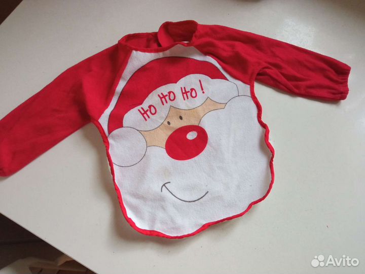 Нагрудник с рукавами отдам