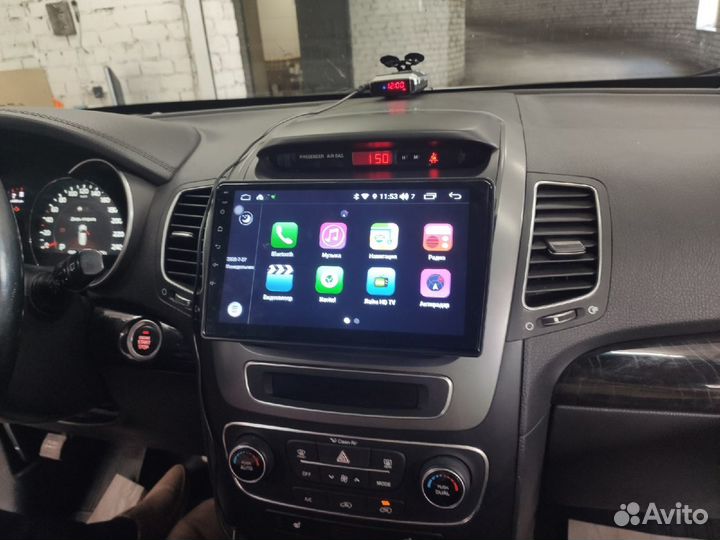 Магнитола Kia Sorento на Android в штатное место