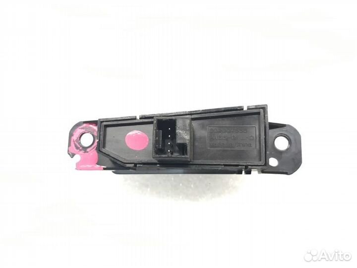 Кнопка центрального замка Chevrolet Orlando 1.8