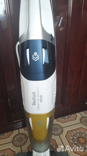 Продам,вертикальный пылесос tefal