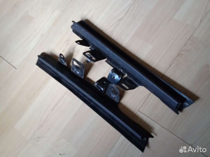 Уплотнитель для ford mustang 5 cabrio s197