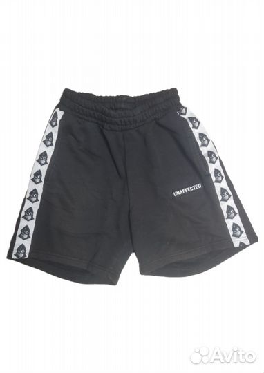 Шорты unaffected