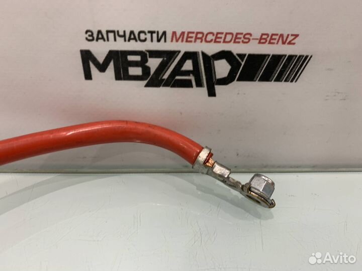 Плюсовой провод предохранителей Mercedes W164 ML