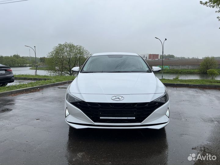 Hyundai Elantra 1.6 AT, 2021, 58 650 км