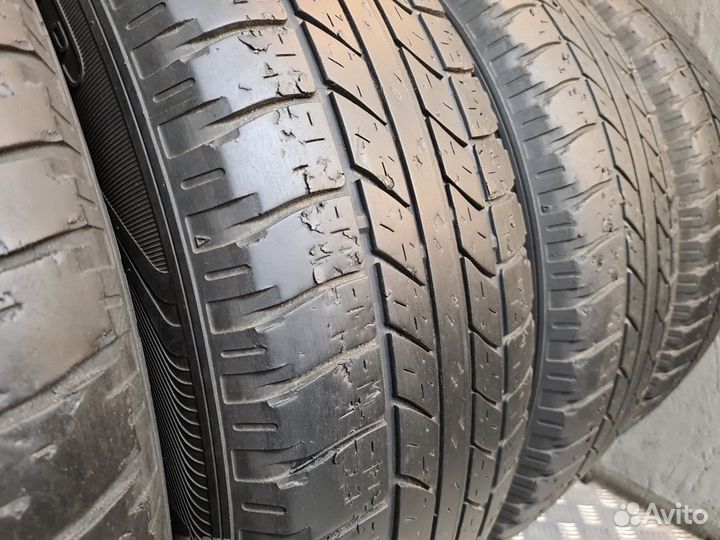 Goodyear Wrangler HP 235/65 R17