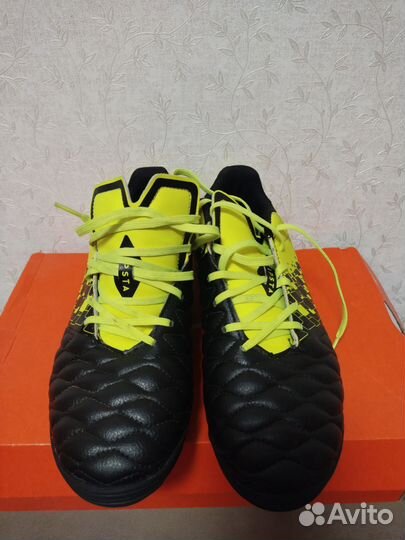 Футзалки 40 размер