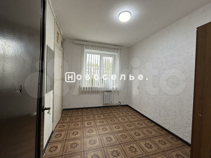 3-к. квартира, 47 м², 3/5 эт.