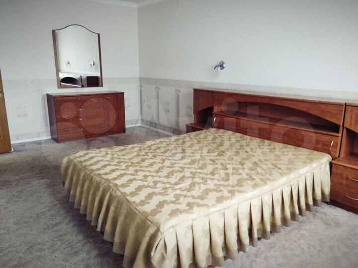 2-к. квартира, 72,6 м², 4/10 эт.