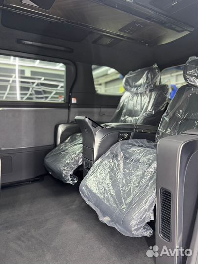 Lexus LM 2.5 CVT, 2024, 25 км