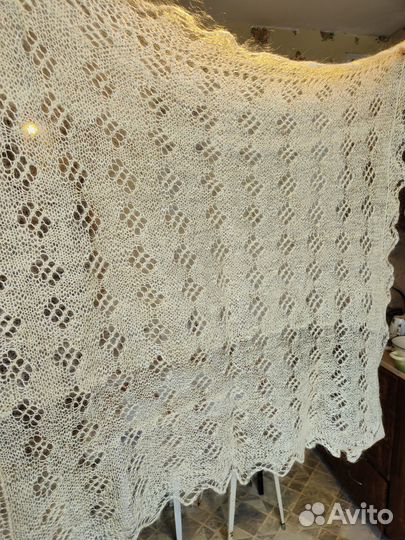 Пуховый платок паутинка