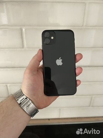 iPhone 11, 64 ГБ