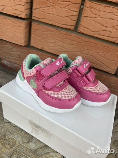 Кроссовки детские