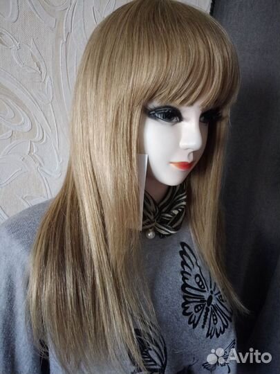 Парик из натуральных волос новый