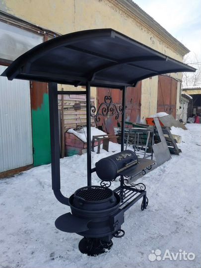 Кованые мангалы с крышей
