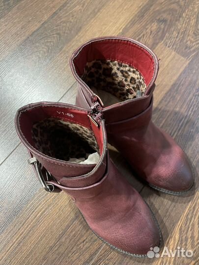 Ботинки новые для девочки