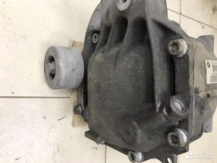 Редуктор заднего моста BMW f07 f10 f01 2.81