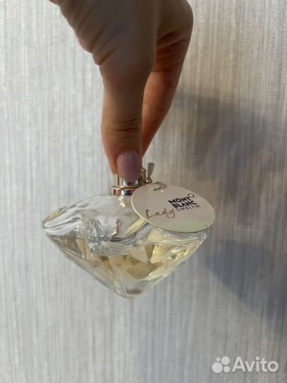 Valentino, Miss Dior, versace,dolce a gabbana