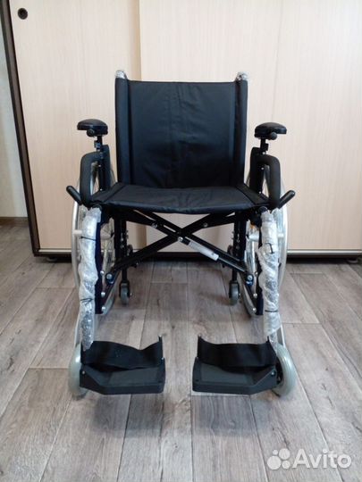 Складное кресло-коляска