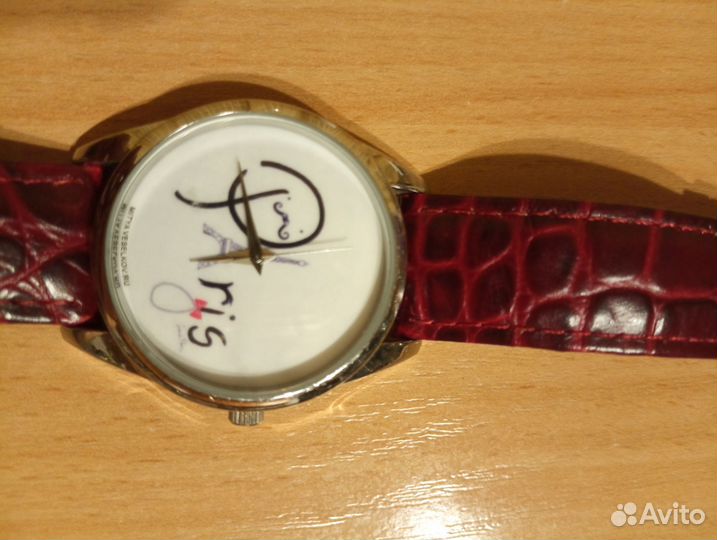 Часы женские