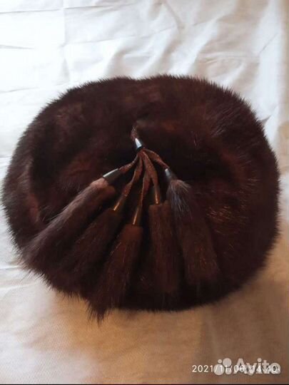 Береты женские