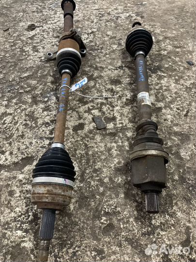 Привод колеса,шрус Рено Флюенс Renault Fluence