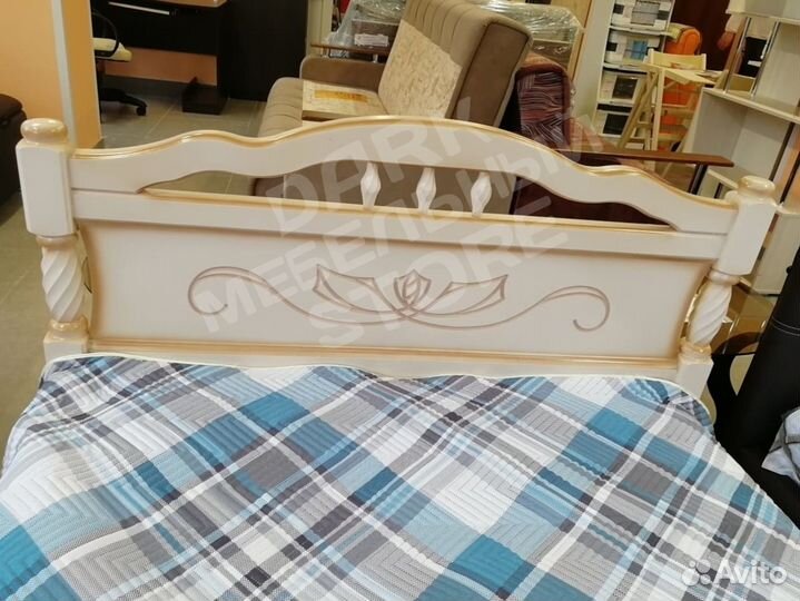 Кровать Бежевый массив