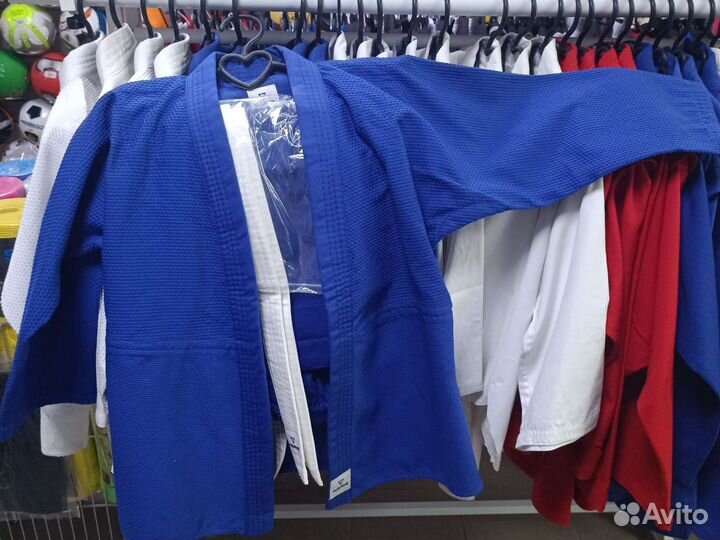 Кимоно для единоборств