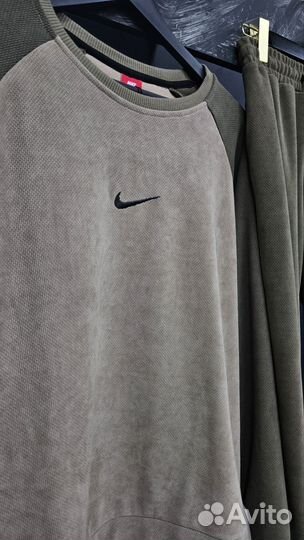 Спортивный костюм Nike