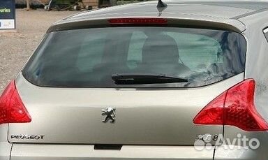 Заднее стекло Peugeot 3008 10-17