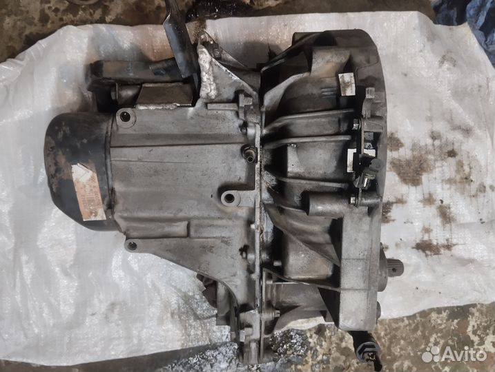 МКПП Renault Megane 2001 JB3948 Седан 1.6 K7M