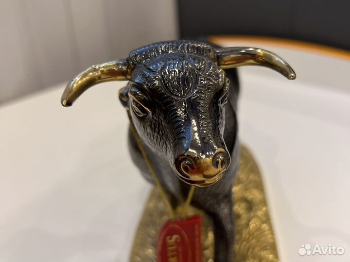 Статуэтка бронза бык