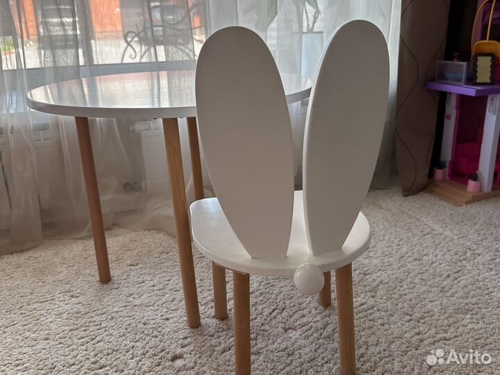 Стол и стульчик
