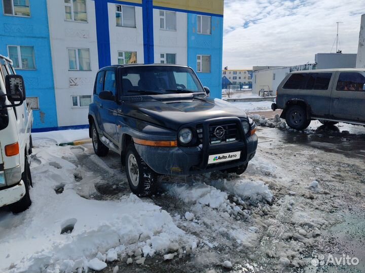 SsangYong Korando 2.3 AT, 2002, 236 000 км