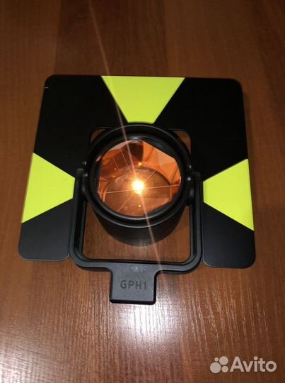 Отражатель (призма) на веху