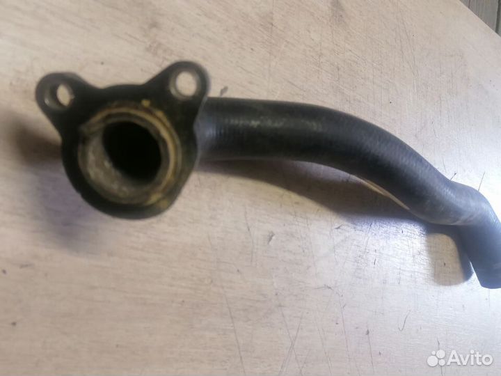 Патрубок системы охлаждения BMW 3-Series