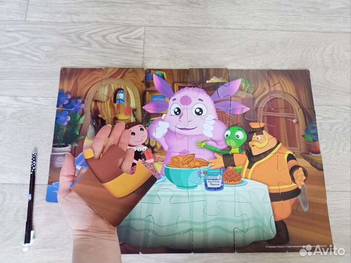 Очень крупный пазл Лунтик