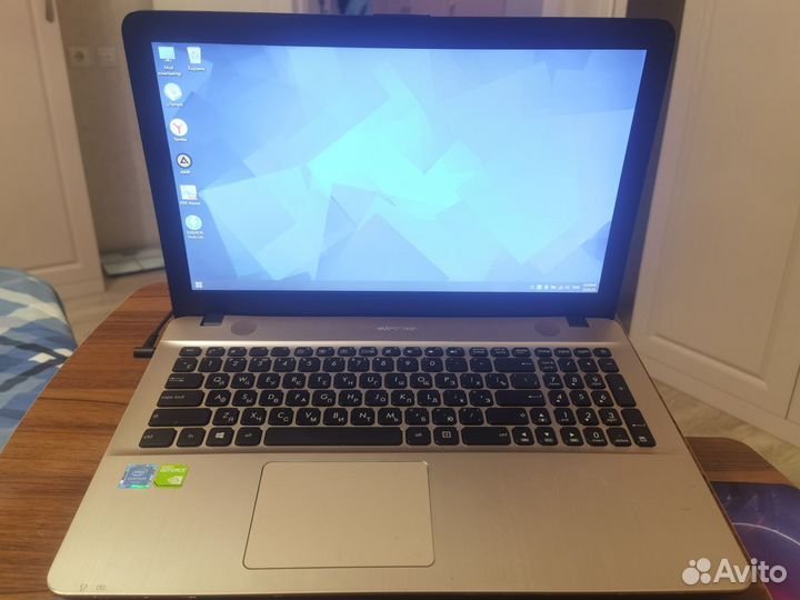 Ноутбук asus x 541s