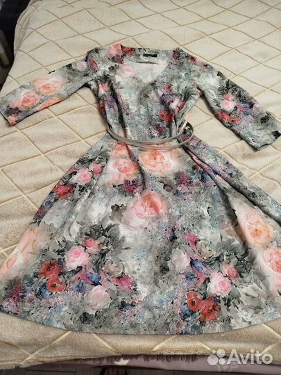 Платье женское 46 48