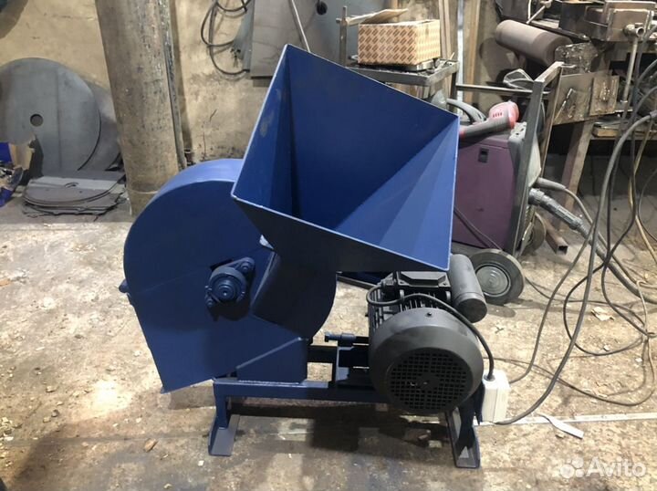 Измельчитель древесины Сруб 300